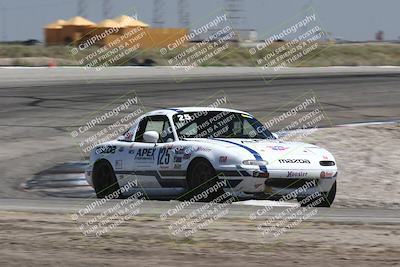 media/Jun-01-2024-CalClub SCCA (Sat) [[0aa0dc4a91]]/Group 3/Qualifying/